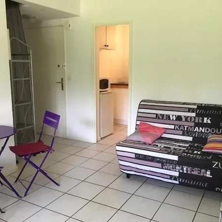 Arghitzea : Studio Avec Piscine Entre Et Anglet 1
