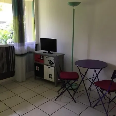 Appartement Arghitzea : Studio Avec Piscine Entre Et Anglet 1