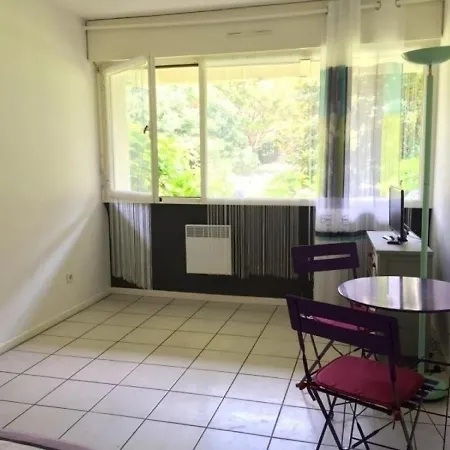 Arghitzea : Studio Avec Piscine Entre Et Anglet 1